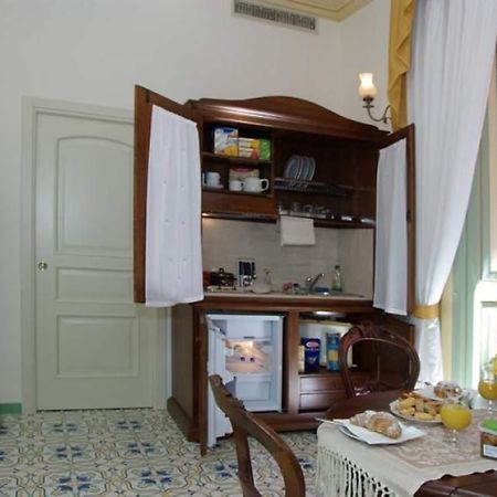 Old Taverna Sorrentina Εξωτερικό φωτογραφία